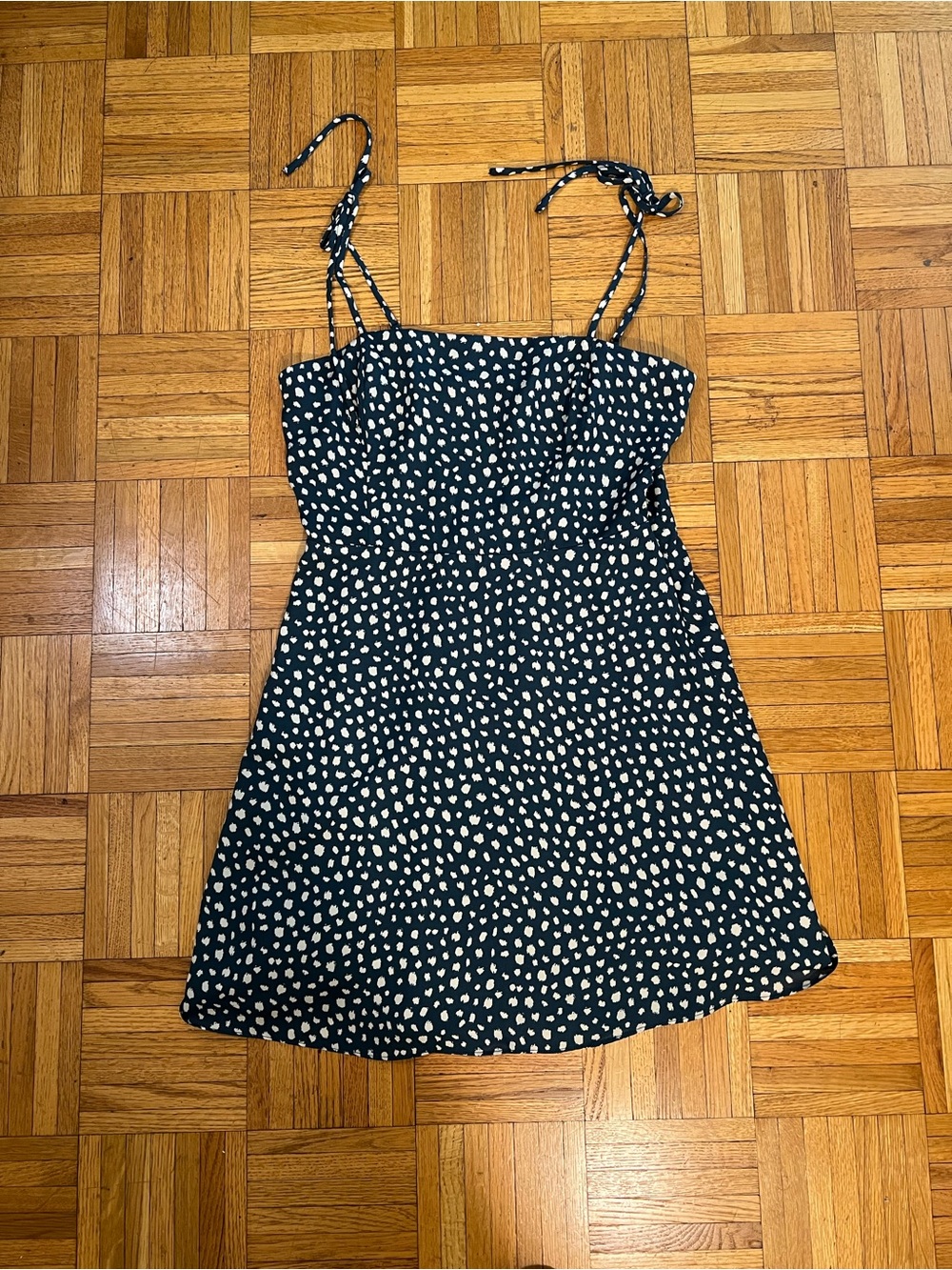 Homecoming Dress Lola Grace Navy and White Polka Dot Dress size large NWT